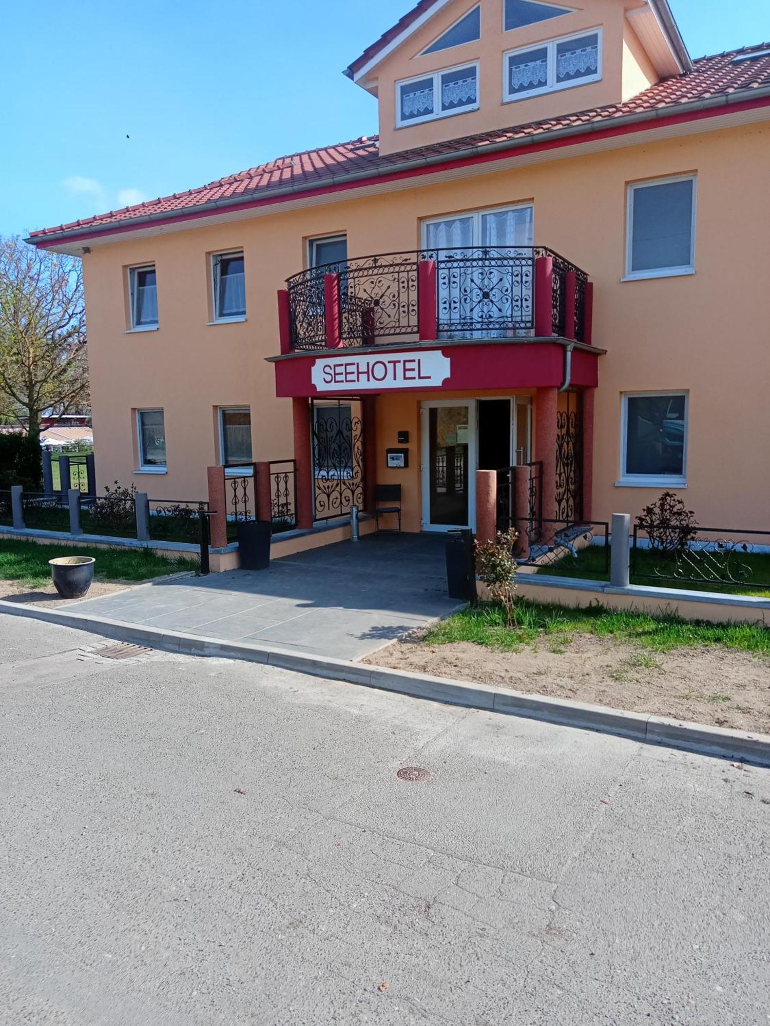 Seehotel Bad Kleinen Exterior foto